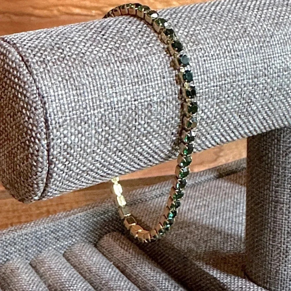 Emerald Green CZ 18K Gold Stainless Steel Tennis Bracelet May Birthstone Dainty - Picture 1 of 8